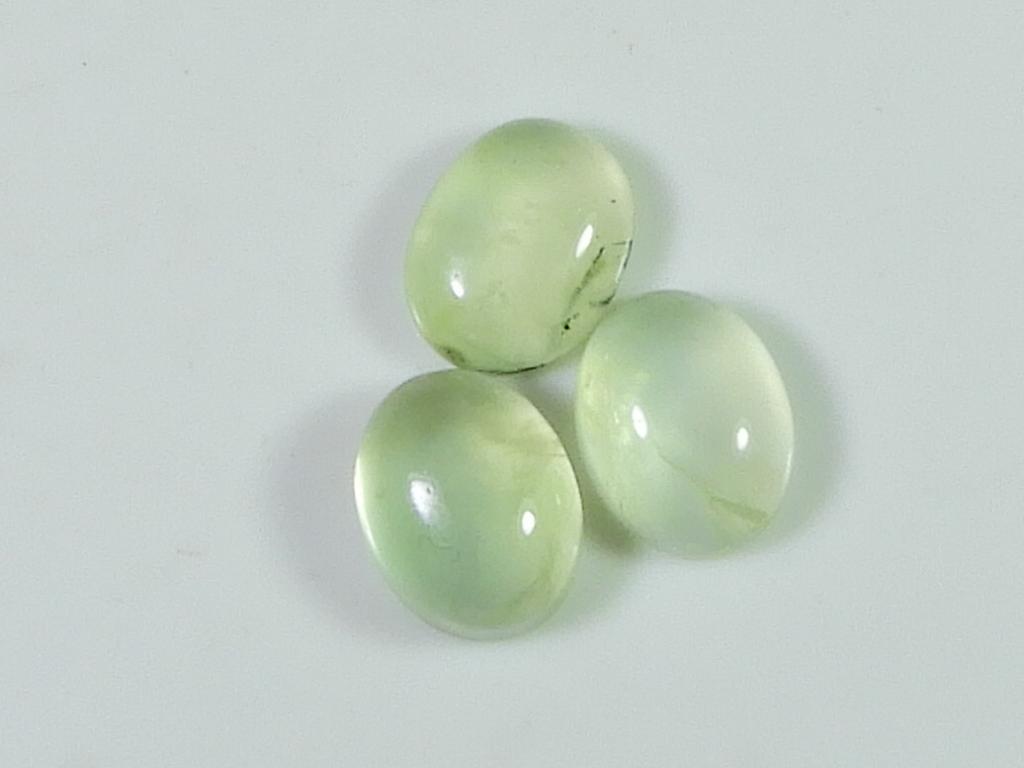 10Cts. Натуральный зеленый пренит овальный кабошон россыпью драгоценный камень 03 шт. лот 7X10MM RQ-1937