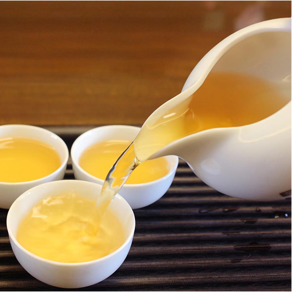 Уникальные вкусы чая: Тегуаньинь, молочный улун, хризантема, пуэр, лист лотоса, печеночный чай, черный улун, обжаренный на углях