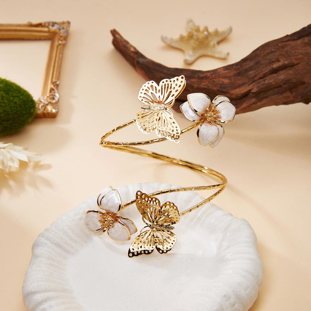 Boho Elegant Enamel Butterfly Flower Arm Cuff Bangle for Women Gold Color Adjustable Spiral Design Upper Arm Bracelet Jewelry