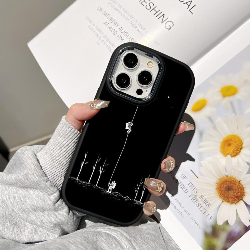 Чехлы для телефонов Ae97 Space Moon Astronaut Black art для Samsung A13 A32 A53 A54 S24 FE S23 Ultra Infinix Hot 40i Huawei с металлической защитной задней крышкой для камеры