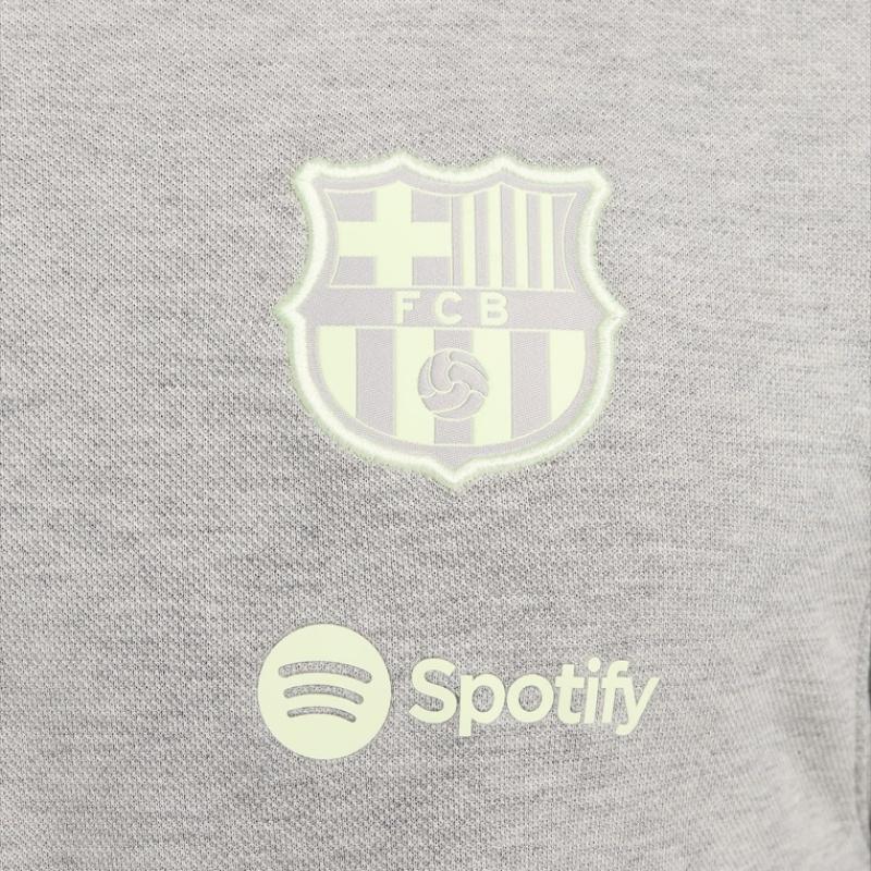Nike Dri-Fit FW24 FC. Мужская футболка-поло с коротким рукавом Barcelona Fashion, удобная, мягкая, тёмно-серая, FN8286-066