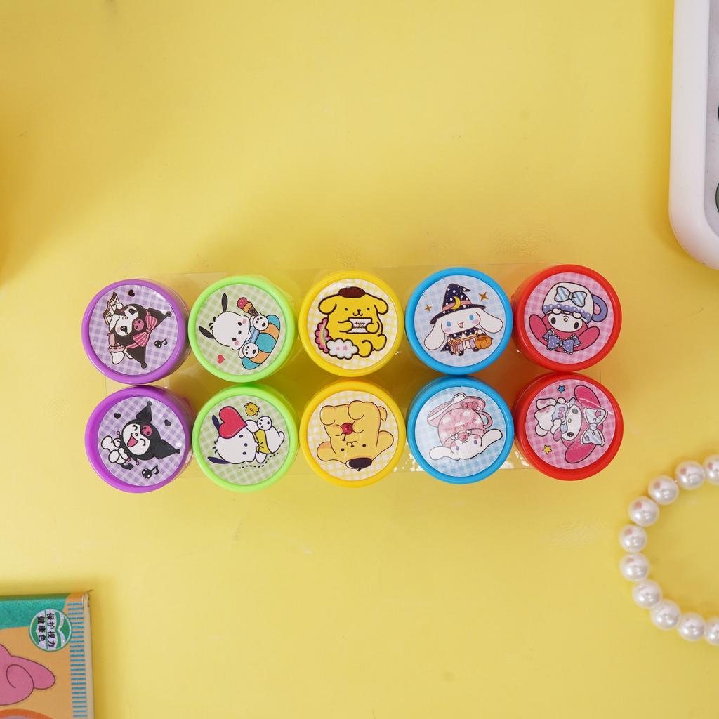 Мультяшные узоры печатей Sanrio из товаров по фильмам Наборы печатей для призов Милые печати Подарки-награды Печати Куроми Подарки на День защиты детей