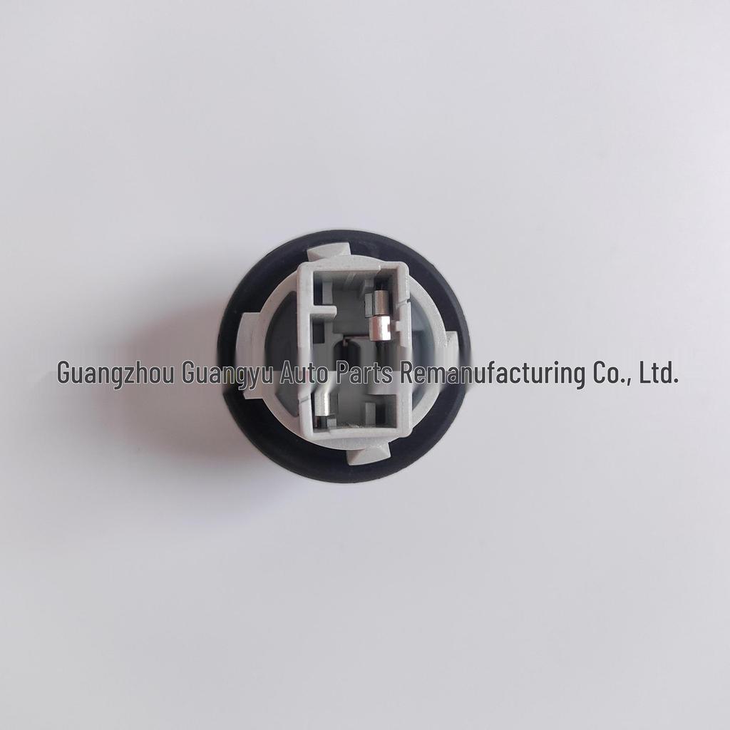33302-T2A-003 Bulb Holder Compatible with Accord, Crown Road, Fengfan, Civic, Crosstour, and CR-V.