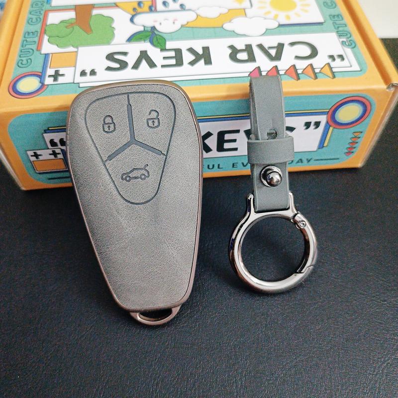 Lightweight Key Case for Skyworth Skywell ET5 EV6 HTI HT-i PHEV Plus 3 Button Remote Car Key Cover Holder Keychain Accessories