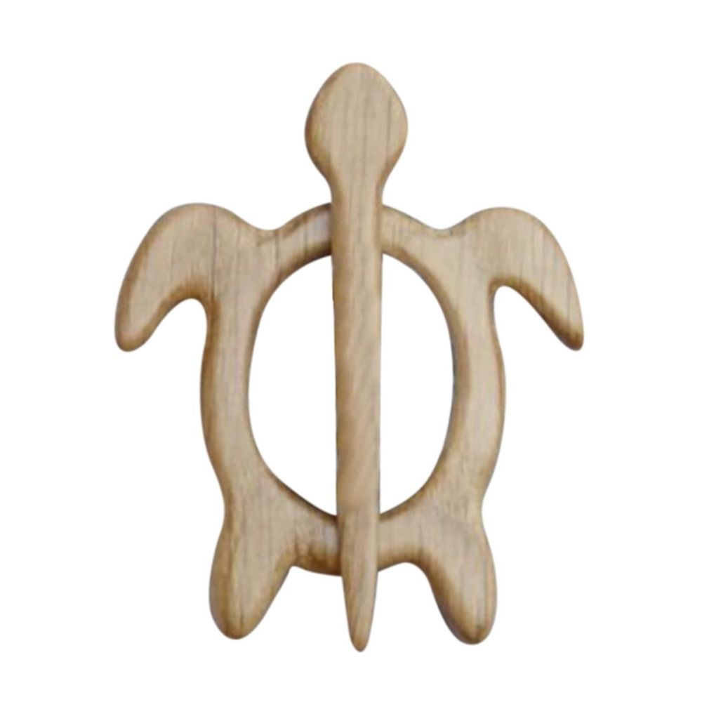 Retro Dog Heart Rabbit Animal Bear Clothing Accessory Women Brooch Fashion Jewelry Wooden Brooch