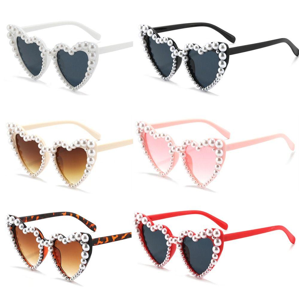 Heart-shaped Frame Pearl Decoration Sunglasses Travel Black Shades Glasses Bridal Glasses Outdoor
