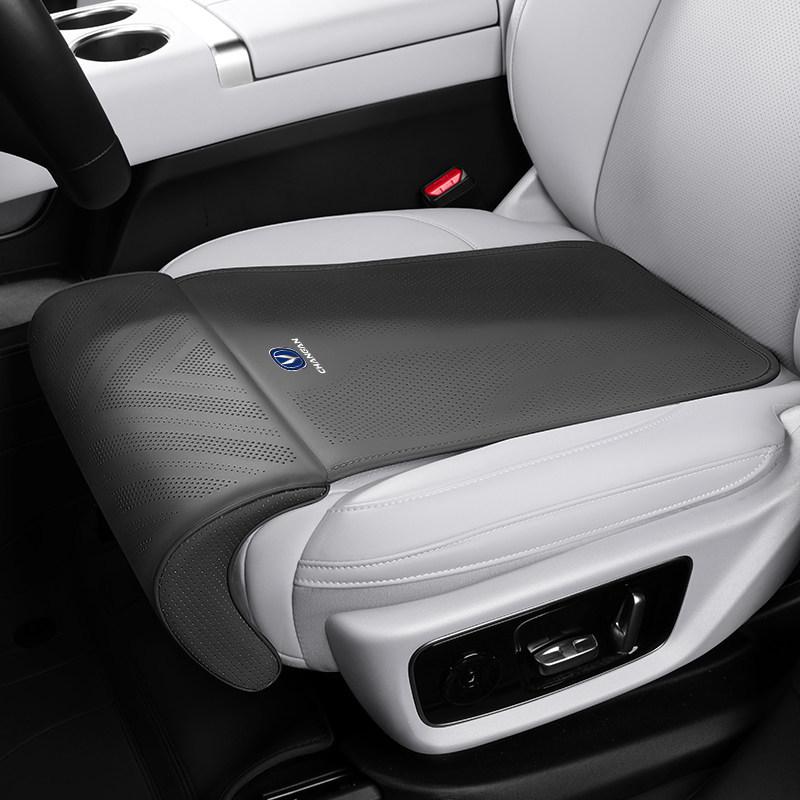 Подставка для ног Changan Deepal для сидений водителя/пассажира S07, S05, SL03, L07, S09