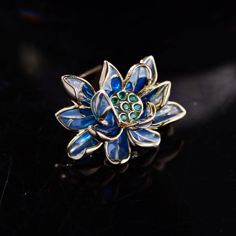 Elegant Chinese Lotus Enamel Zircon Brooch for Cheongsam Dress