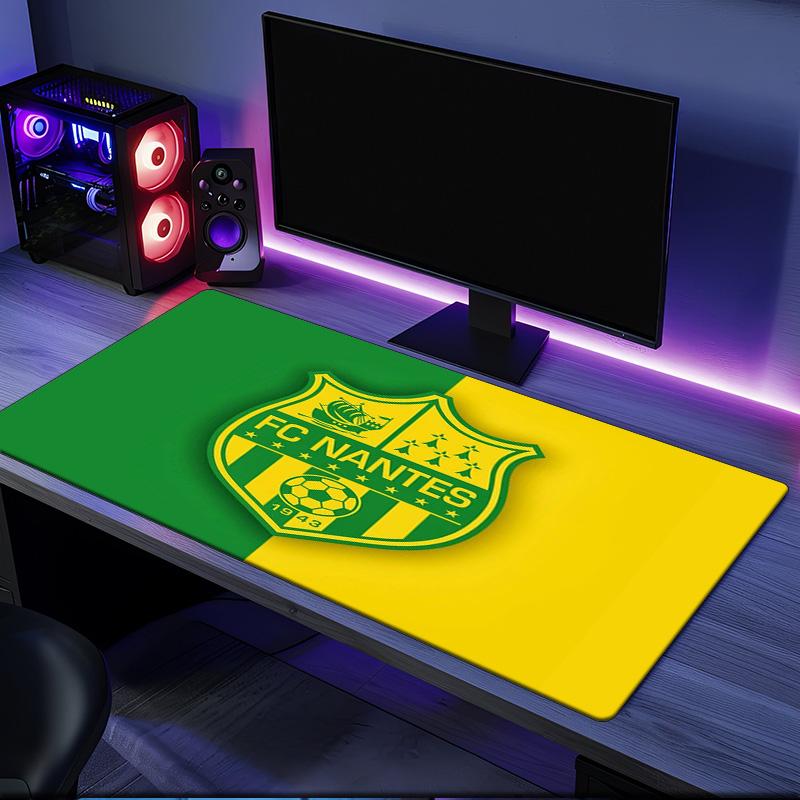 Fc Nantes Crest Design mouse pad, rubber base, esports desk mat, mouse pad for gamers and office use, gaming desk , easy to clean mat