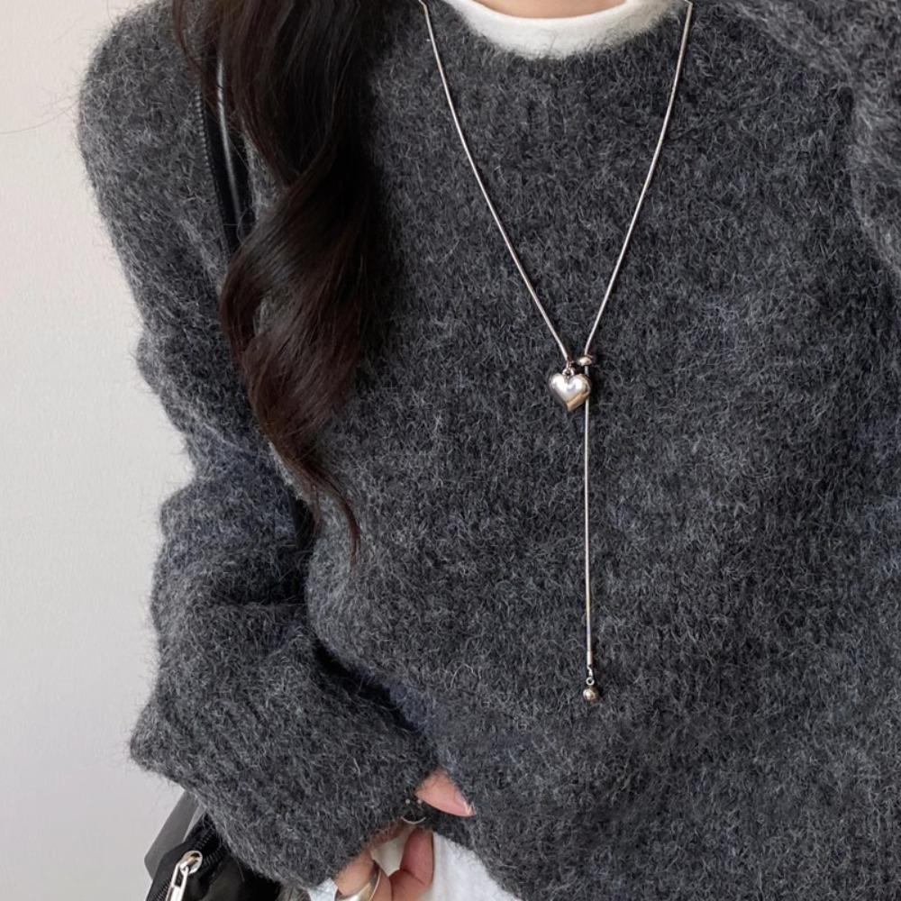 Long Love Heart Pendant Necklace Adjustable Sweater Chains Fashion Clavicle Chain Women