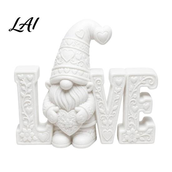 3D Printed Romantic Tabletop Statues Gnome Figurine with LOVE Letters Minimalist White Garden Statue for Heart Warming Presents Special Occasions