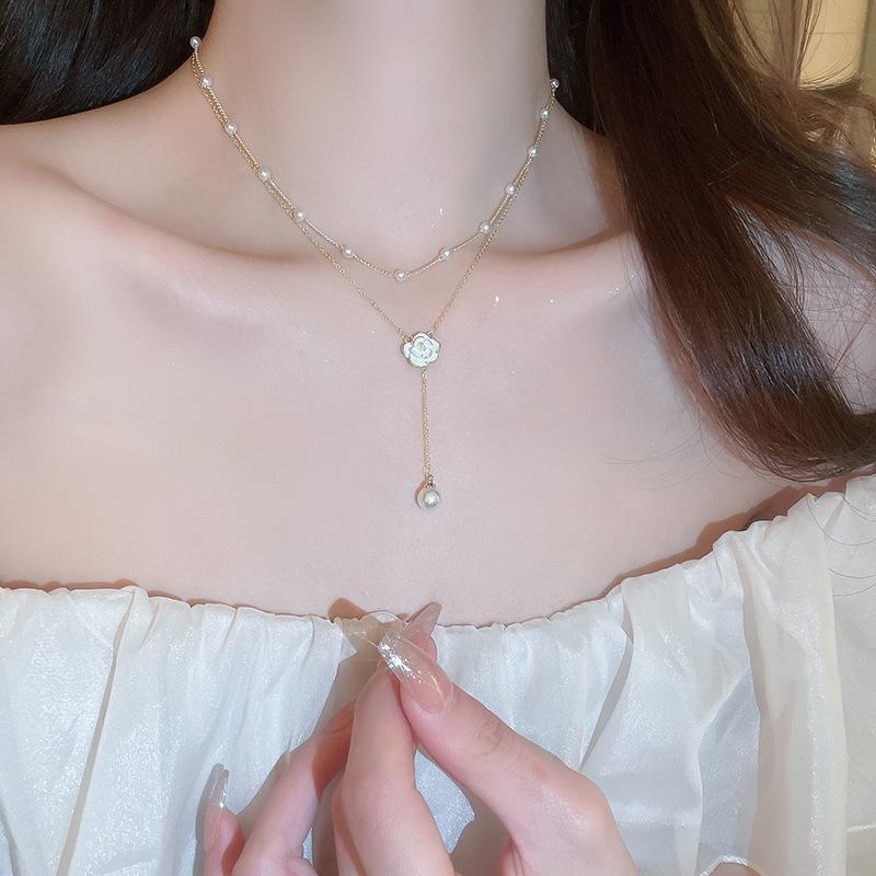 Korean temperament love butterfly pearl fringed necklace fashion collarbone chain versatile item decoration