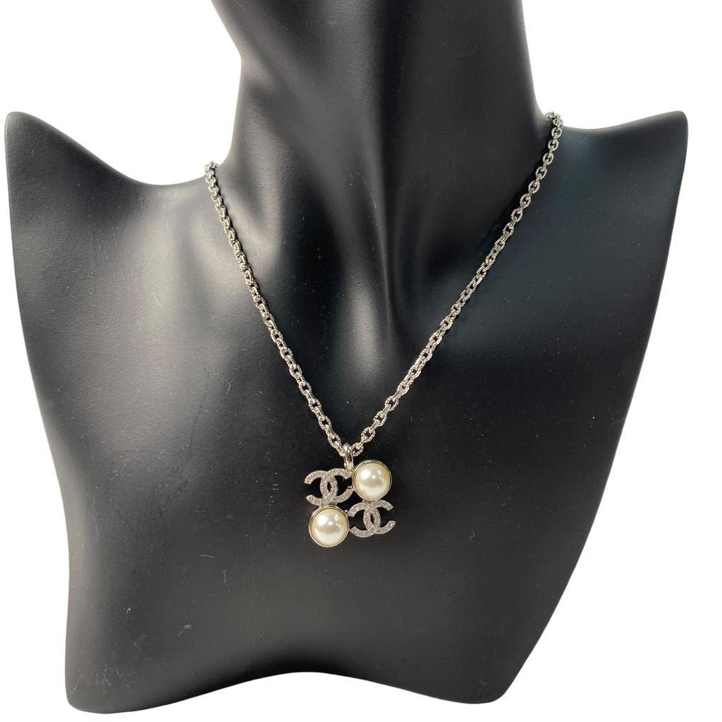 Used CHANELNecklace Silver Women