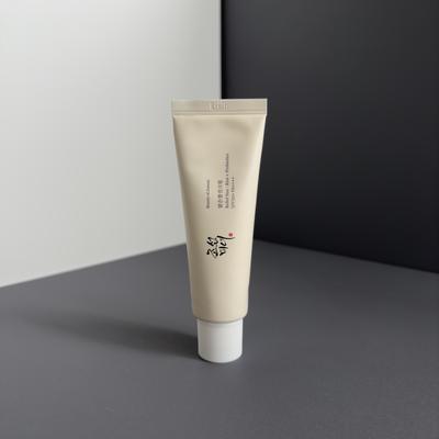 Крем солнцезащитный РЕЛЬЕФ СОЛНЦЕ : РИС + ПРОБИОТИКИ (SPF50 + PA ++++) 50ML