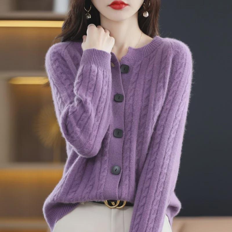 Women's 2024 Stylish Knitted Cardigan: Spring/Autumn, Fashionable Loose-Fit, Age-Reducing, Short Sweater Coat