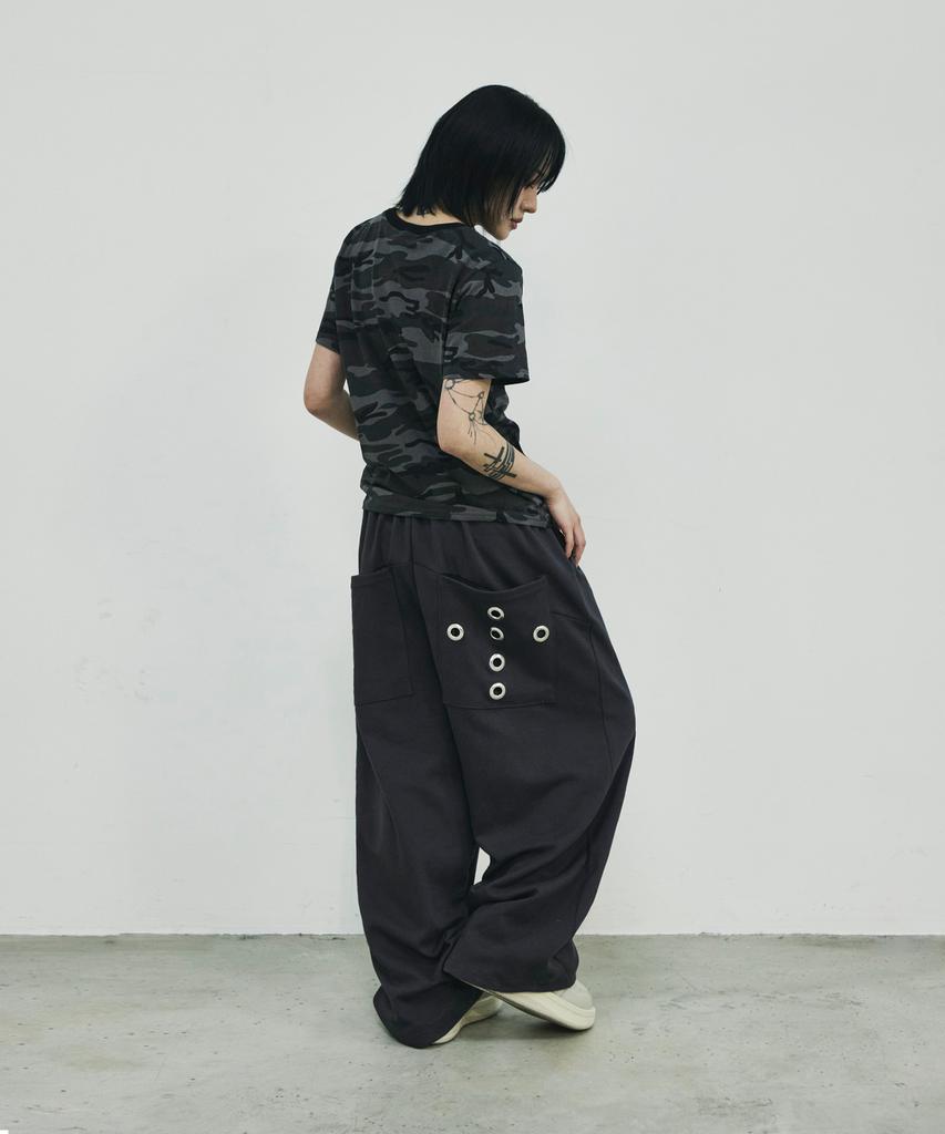 SCALLYWAG Summer Mega Wide Eyelet Training Pants [Charcoal]