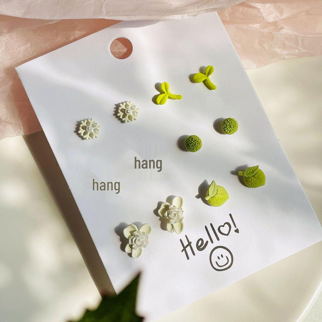 Spring/Summer Heart Flower Stud Earrings: Small, Sweet, High-End Design with Silver Needle for Women