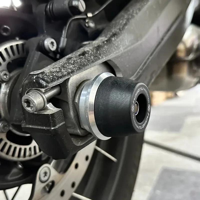 Motorcycle Premium Crash Slider for Front and Rear Wheel Axles & Forks of Kawasaki ZX6R / ZX636 (2024 - 2025)