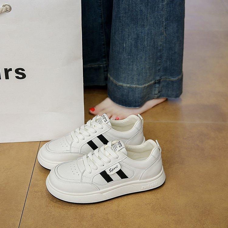 Dexun Little White Shoes Women 2025 Spring and Autumn New Versatile Internet Celebrities Order Surge Leisure Sports Board Shoes Students Little White 