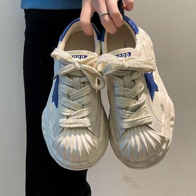 Растворяющаяся обувь для женщин, Белые кроссовки на толстой подошве с мыском-ракушкой, Универсальная нишевая спортивная обувь