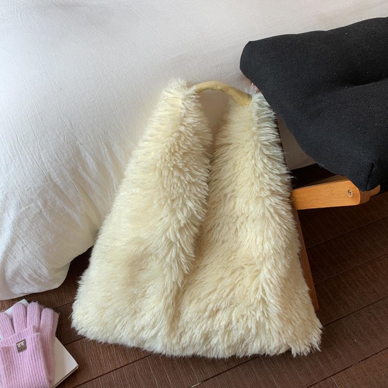 Новая плюшевая сумка большой вместимости для осени и зимы, женская универсальная однотонная сумка через плечо, сумка для поездок на работу