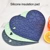 Теплоизоляционный водонепроницаемый коврик для столовых приборов, нескользящий дизайн, насыщенный цвет, силиконовая подставка в форме сердца в форме сердца, подставка для посуды