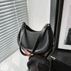 Французский полумесяц Женская однотонная сумка через плечо под мышкой Новая повседневная дорожная трендовая сумка-хобо из ПУ кожи CLE