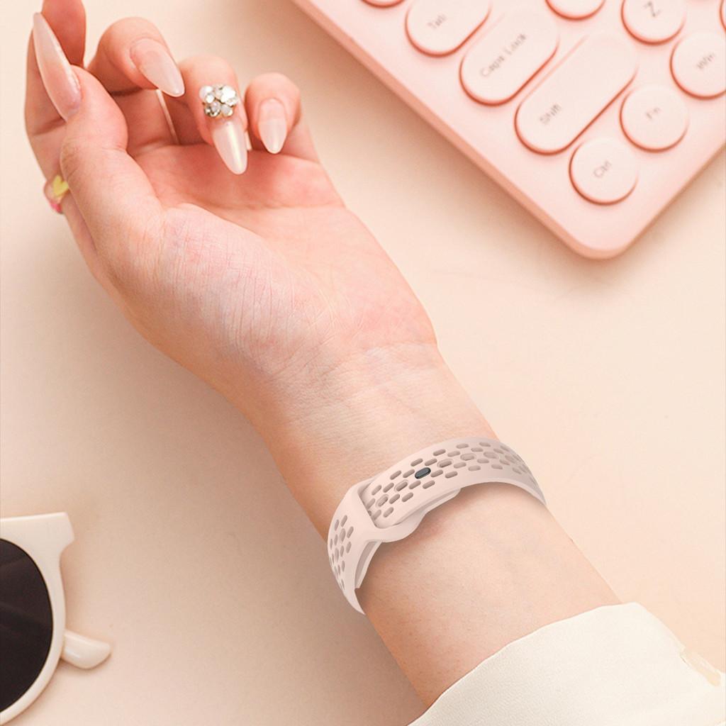 Soft Breathable Silicone Band for Samsung Galaxy Watch 7 Ultra 47mm Sports Loop Strap No Gaps Bracelet for Galaxy Ultra 2025