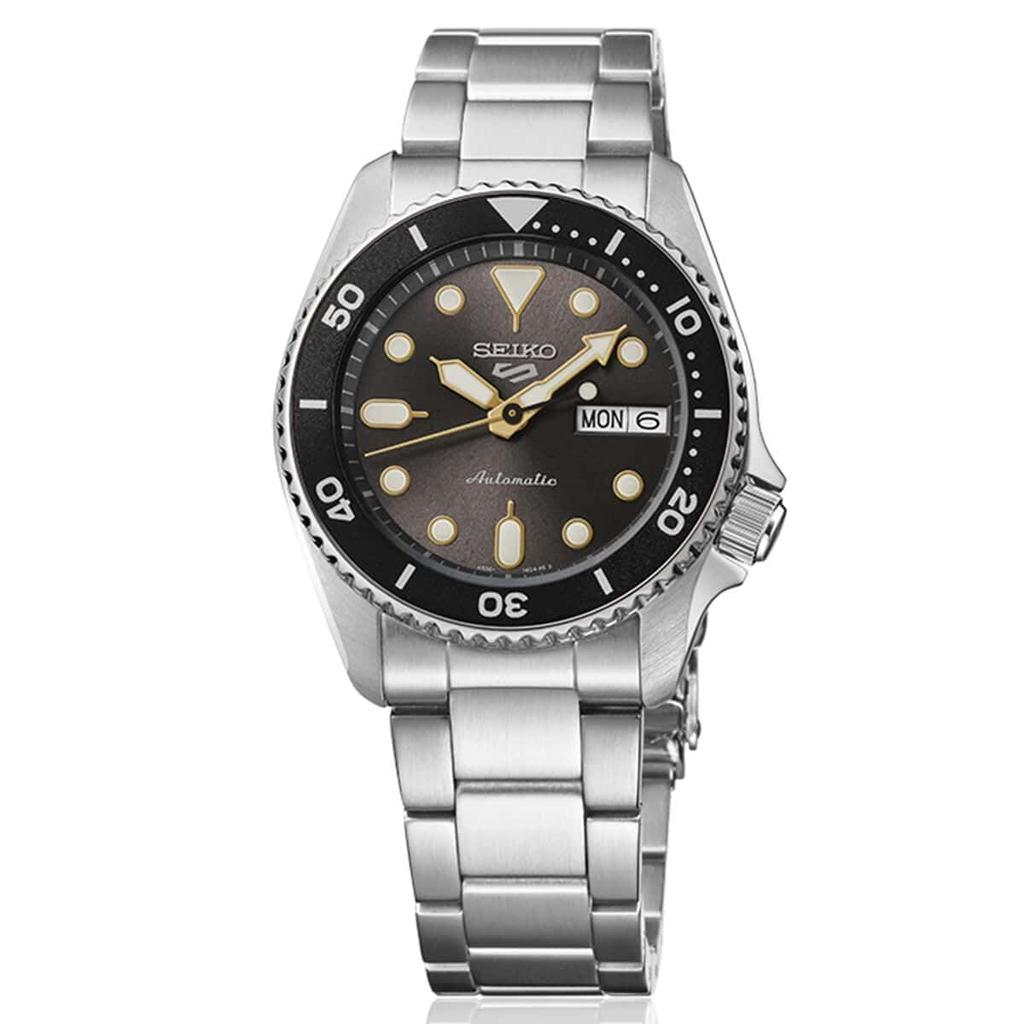 Seiko SRPL79K1 5 Sports SKX Автоматические часы из нержавеющей стали для мужчин с корпусом 38 мм, Размер, Черный/Серебристый