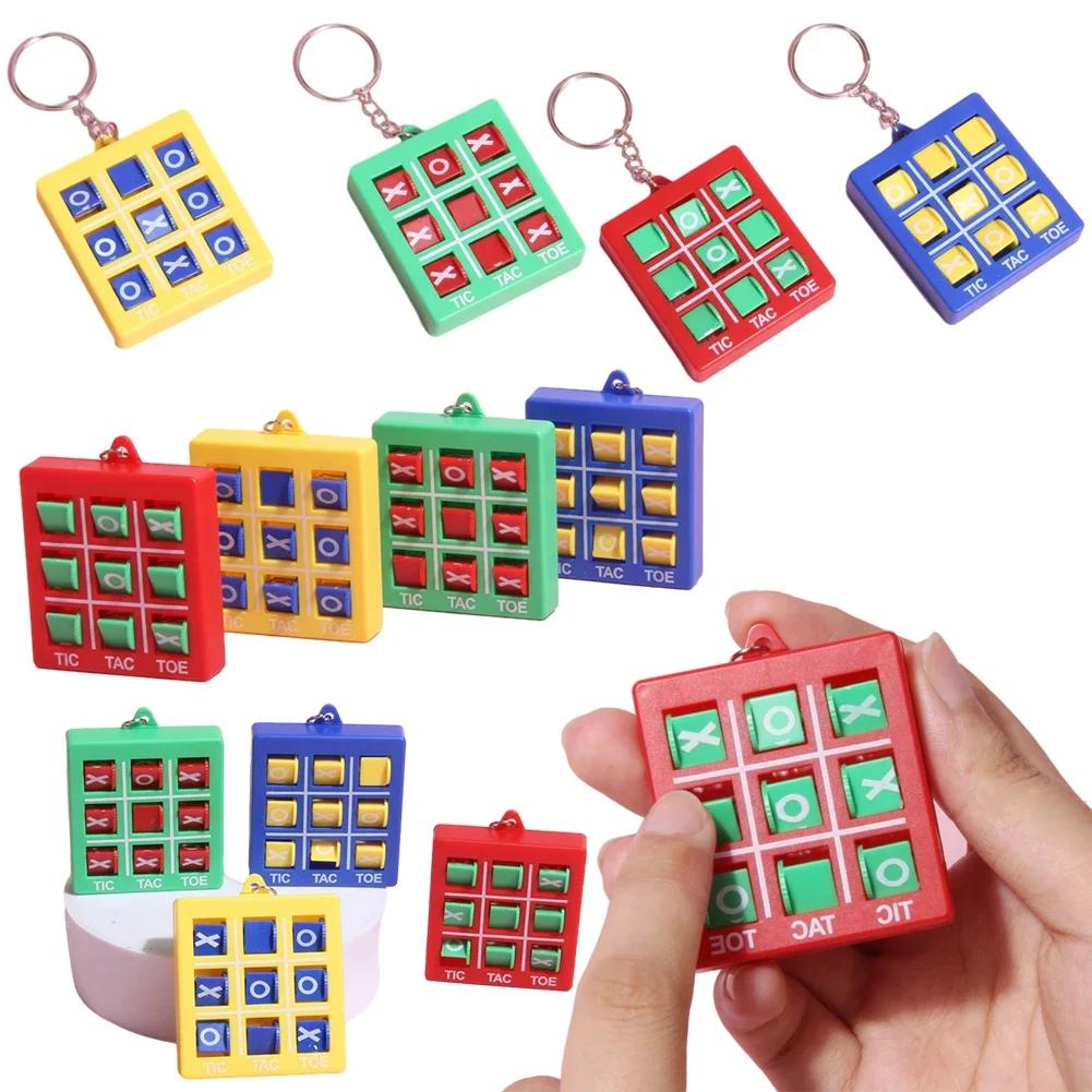 Tic Tac Toe Game Keychain with Key Ring Tic Tac Toe Keyholders Colourful Portable Birthday Party Gift for Kids