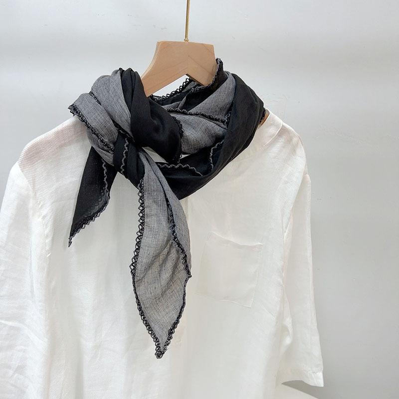 Two Color Diamond Scarf Versatile And Artistic Small Scarf For Neck Protection Autumn And Winter Warmth Diamond Neck Scarf