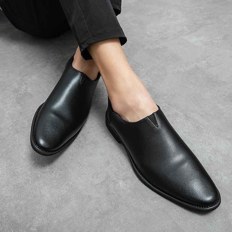 Мужские мокасины с застежкой на круглый носок на низком каблуке в британском деловом повседневном стиле, дышащие, для молодых парикмахеров, туфли-педали в горошек для мужчин