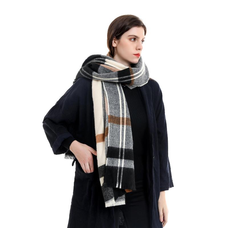 Autumn and Winter Plaid Color Matching Scarf, Trendy and Warm, Simple and Fashionable Korean Version of Literary and Warm Scarf