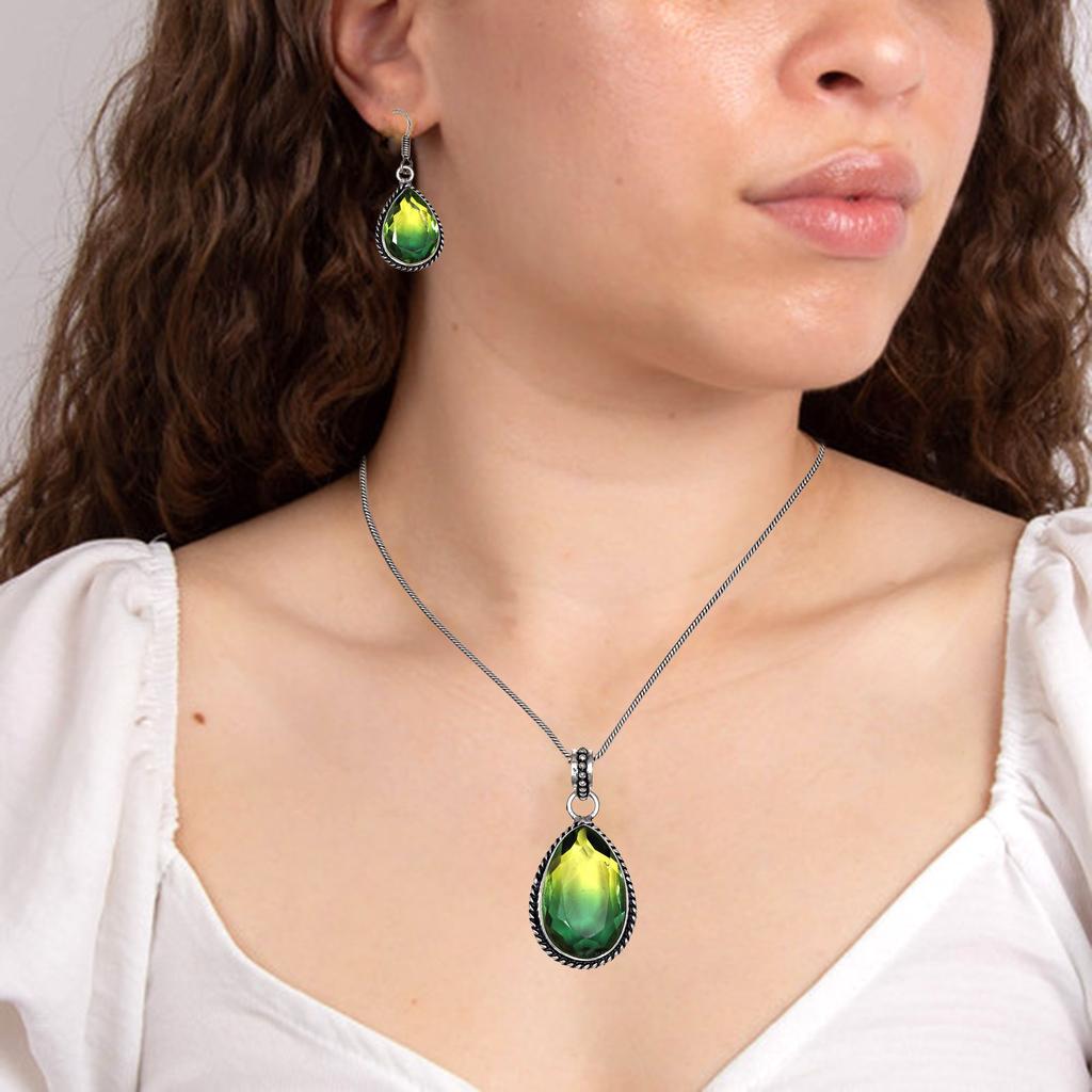 Green Tourmalinne Gemstone Mother's Day Jewelry Pendant Earring Set