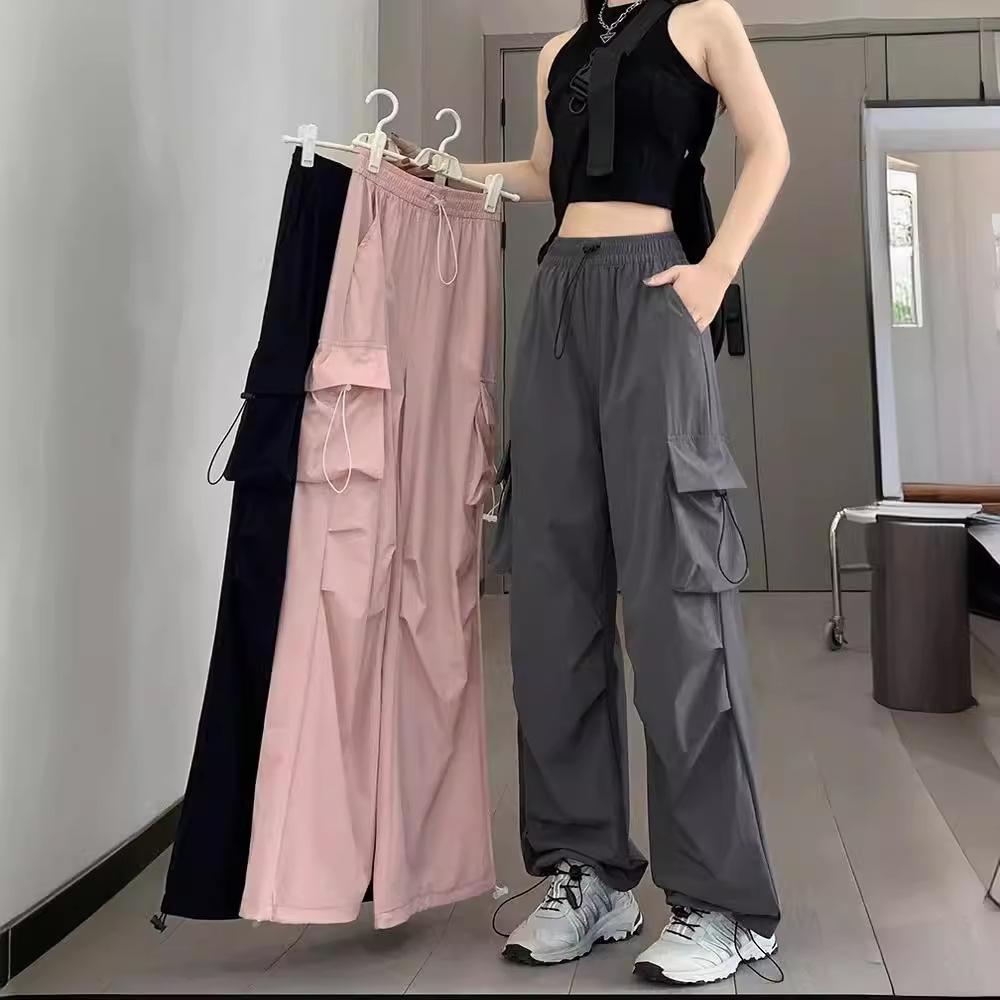 Женские маленькие черные быстросохнущие брюки прямого кроя с широкими штанинами, повседневные летние спортивные брюки 2024