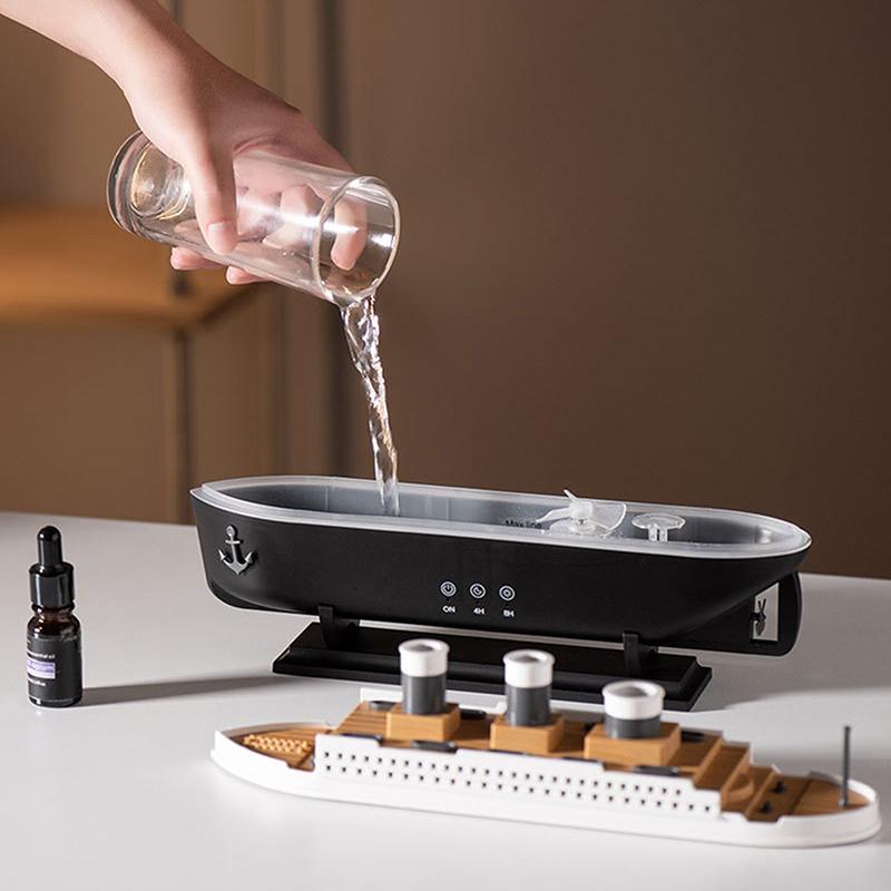Titanic Ship Model Decoration Air Humidifier 250Ml Essential Oil Diffuser Jellyfish Smoke Ring Spray Aroma Diffuser For Home