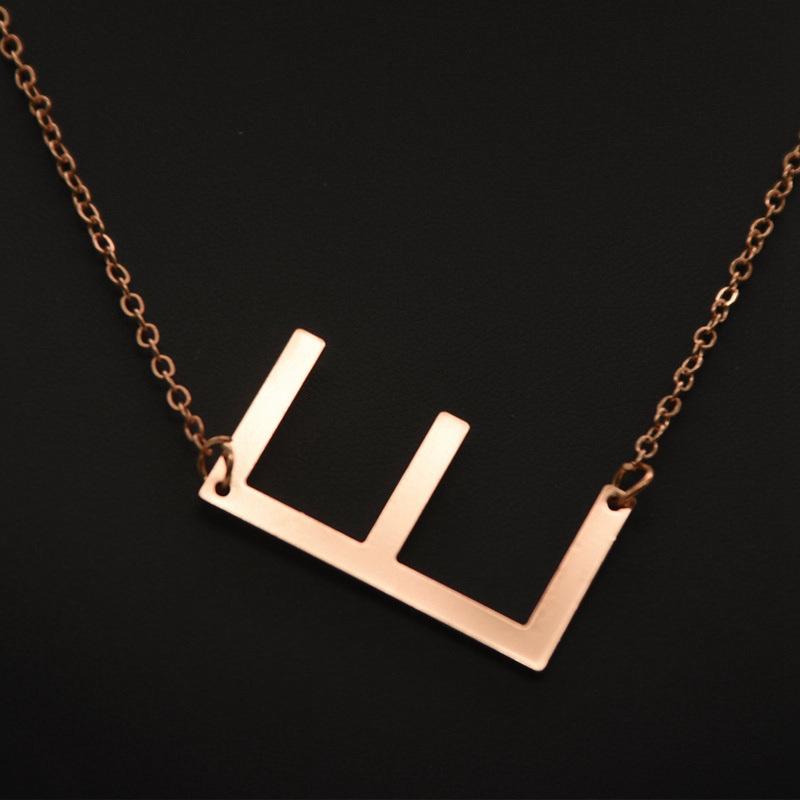 Женское ожерелье из 26 английских букв с орнаментом, пульсирующая цепочка, персонализированное ожерелье с буквами