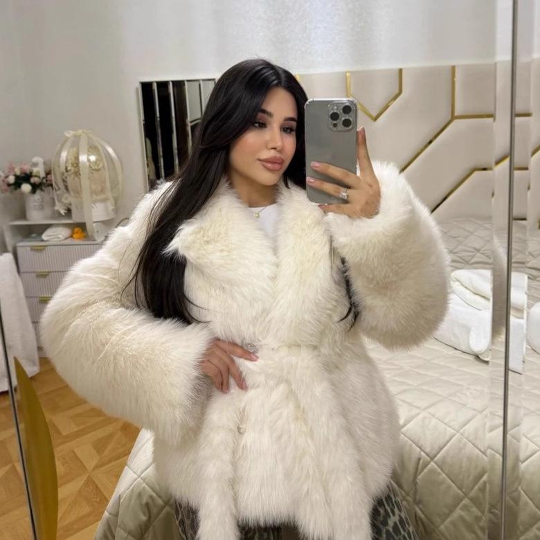 Imitation Fox Fur Coat Looks Thin, Fashionable Medium And Long, Fluffy Young Environmentally Friendly Leather Plush Coat Women
