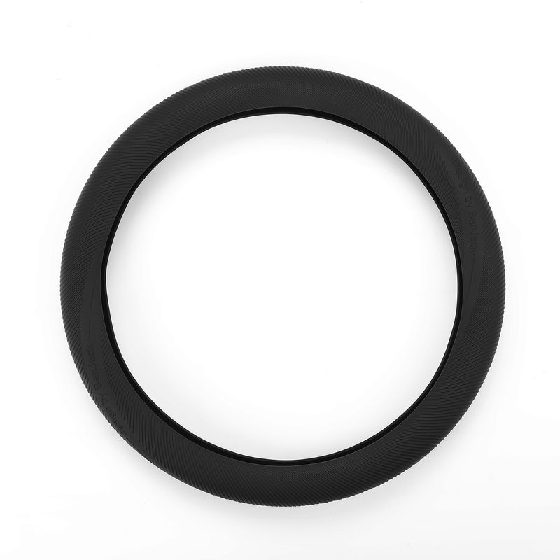 Suitable for 25-26 Models of Dreamer Car Steering Wheel Covers, Liquid Silicone Ultra-Thin Anti-Slip, Dust-Proof, Sweat-Proof Ice Grip Cover