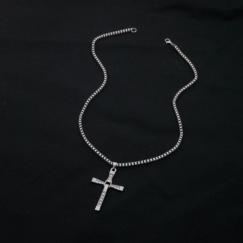 X011 Fast And Furious 8 Cross Necklace, Toledo Necklace 50Cm 5.1 * 3.5
