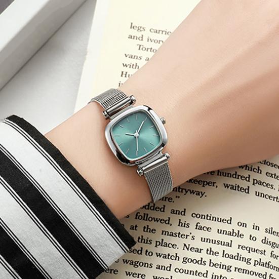 Женские наручные часы с квадратным циферблатом, регулируемым стальным ремешком, кварцевым механизмом, женские классические деловые наручные часы с браслетом, модные ювелирные изделия