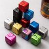 Вращающийся кубик Рубика Спиннер: Квадратная EDC-игрушка-антистресс из сплава для кончиков пальцев