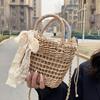 Повседневные ажурные плетеные сумки через плечо для женщин, маленькая квадратная сумка через плечо с украшением в виде шарфа, женская модная сумка-клатч