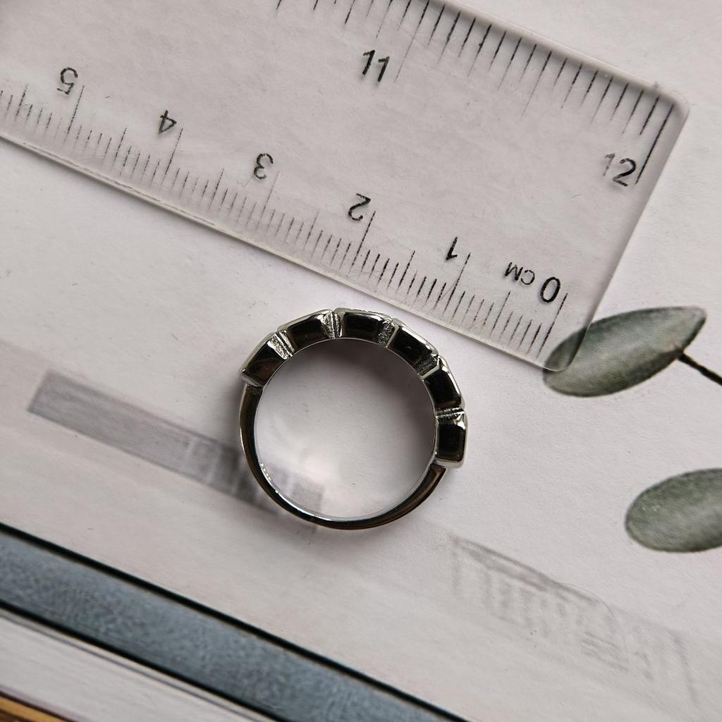 Silver Ring with Cubic Zirconia, Product Weight 3.48 G (60002297)