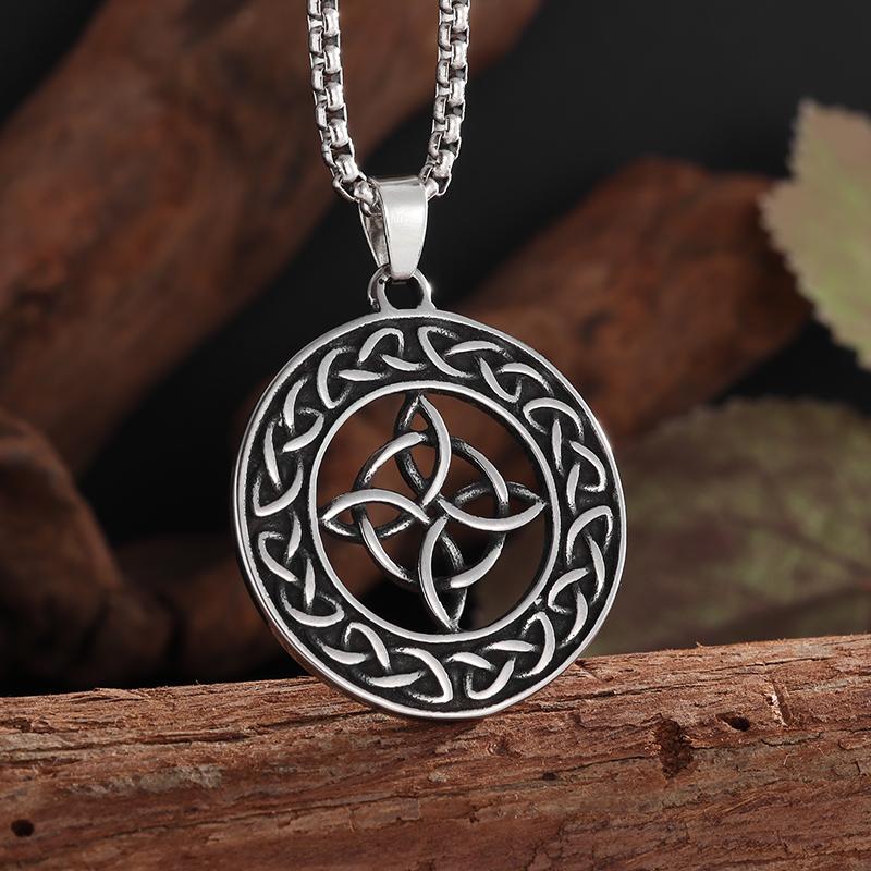 Stainless Steel Celtic Trinity Pendant Witchcraft Knot Necklace Men Women Lucky Celtic Knot Amulet Jewelry