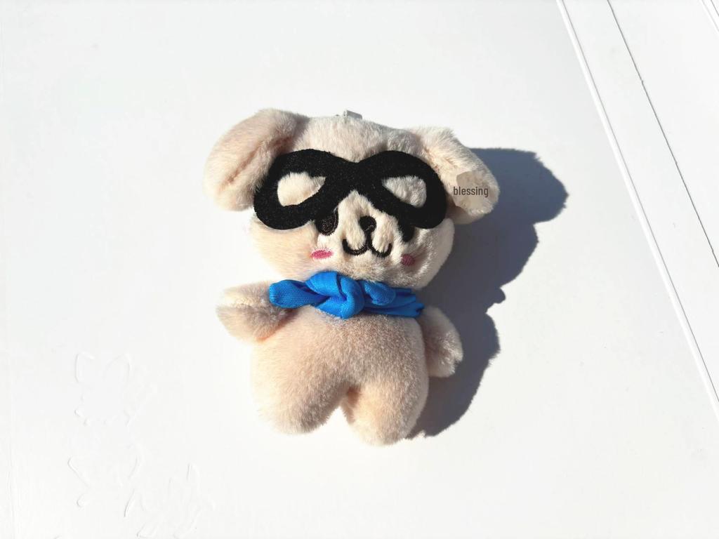 Брелок-кукла Ли Лунфу от Stray Kids PILOT5 FM Field Week