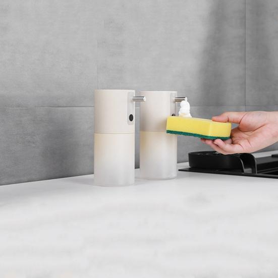 Автоматический сенсорный дозатор мыла с технологией водонепроницаемости IPX5, бесконтактный дозатор мыла с функцией вспенивания, работающий от аккумулятора