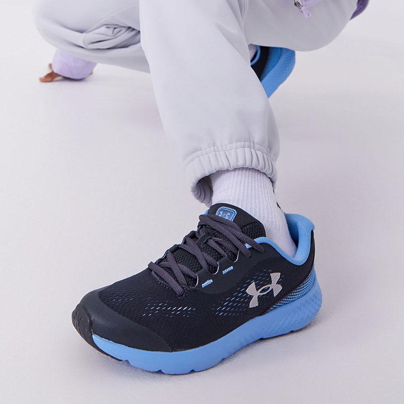 Under Armour Мужские беговые кроссовки Черно-белые 3027111