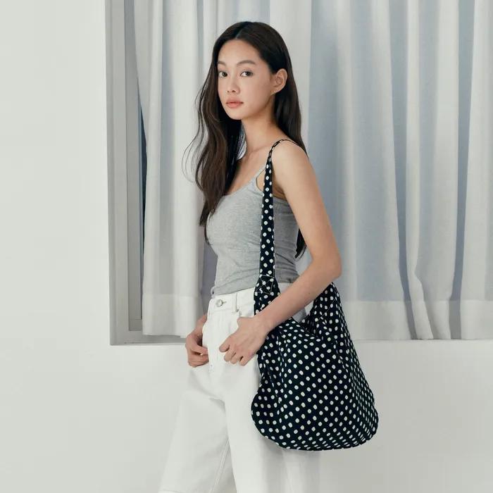 [ON][W][Laptop Capacity] Patterned Shoulder Eco Bag - 4 colors M1BG00A1