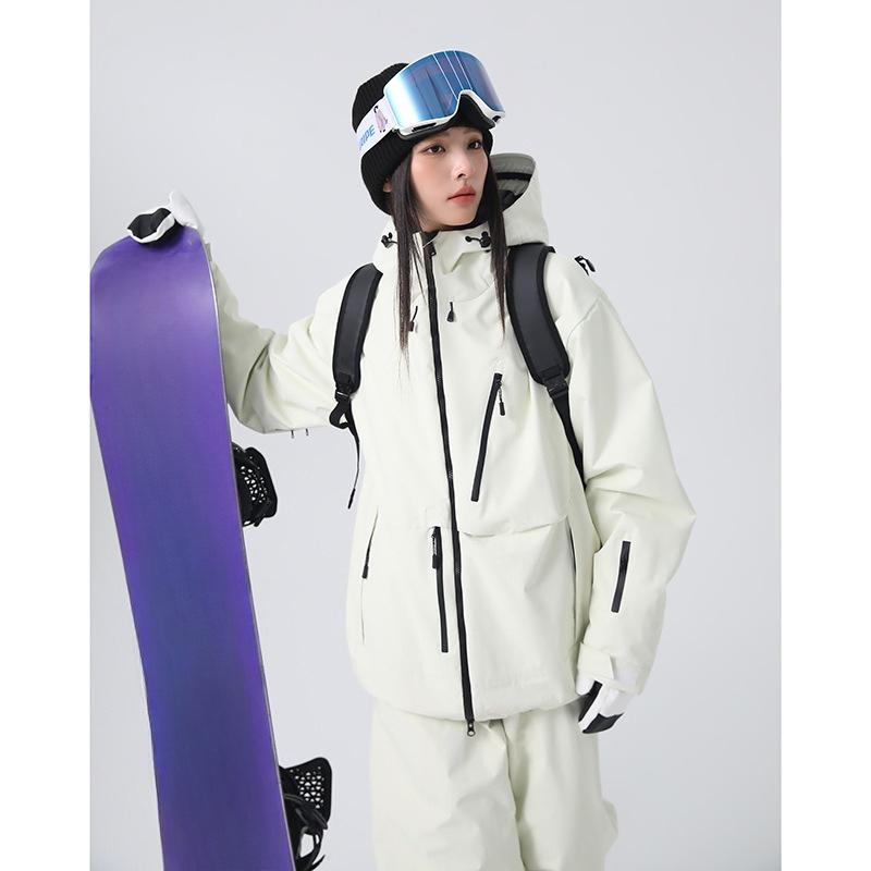 Baggy Ski Jacket for Men and Women Breathable Snow Coat Waterproof Insulated Waterproof Snowboard Jackets With Hood Loose Fit Windproof Skiing Jacket